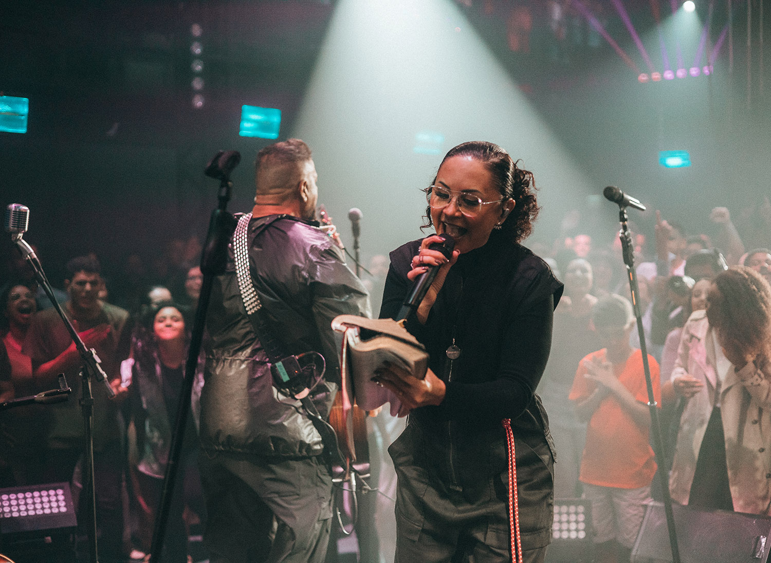 Foto Fernandinho e Paula Faz Chover