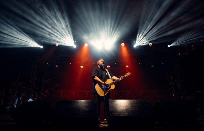 Fernandinho e Paula Faz Chover Cantor Gospel