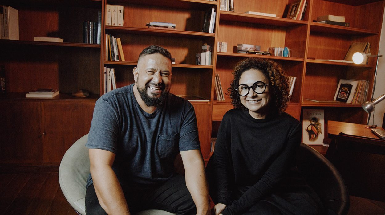 Jesus foi direto em João 14:15: “Se vocês me amam, obedecerão aos meus mandamentos.” Seguir a Cristo começa com amor obediente.