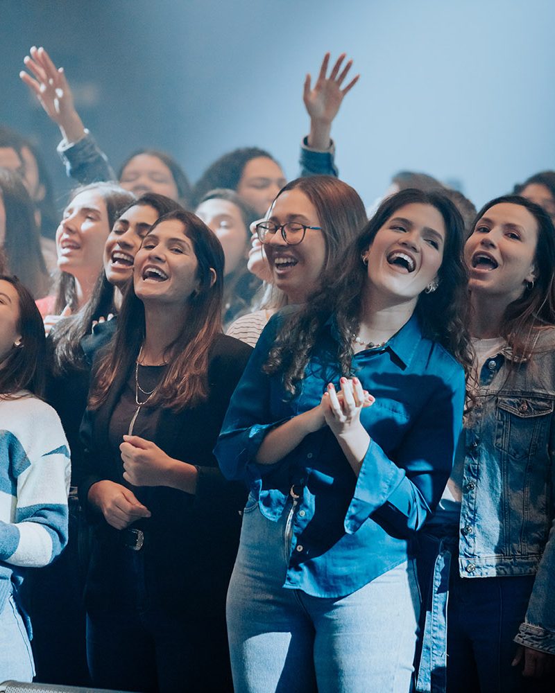 Fernandinho e Paula Faz Chover Cantor Gospel