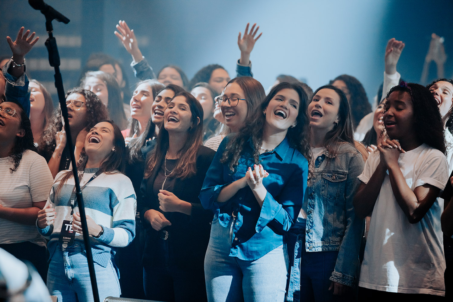 Fernandinho e Paula Faz Chover Cantor Gospel